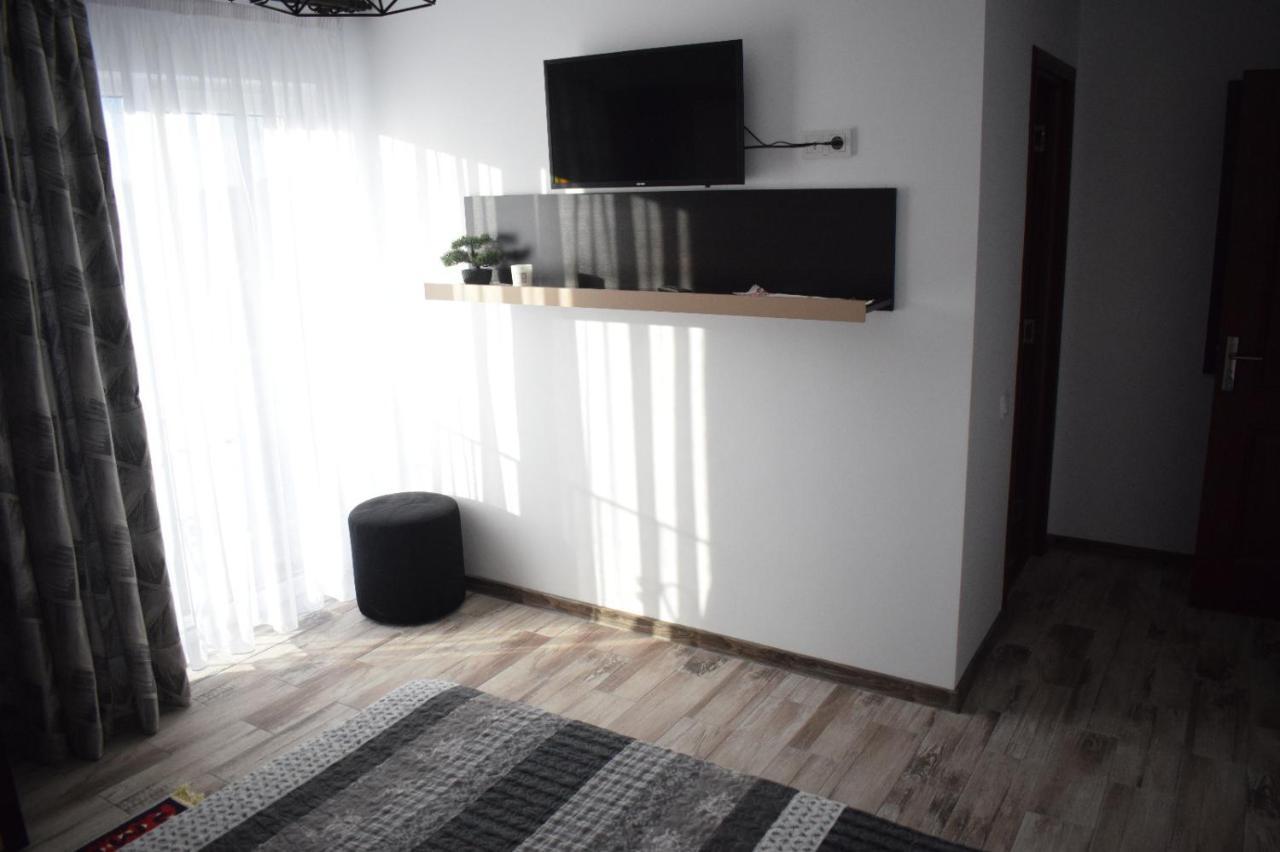 Hotel Casa Dumitru Ceraşul Zewnętrze zdjęcie