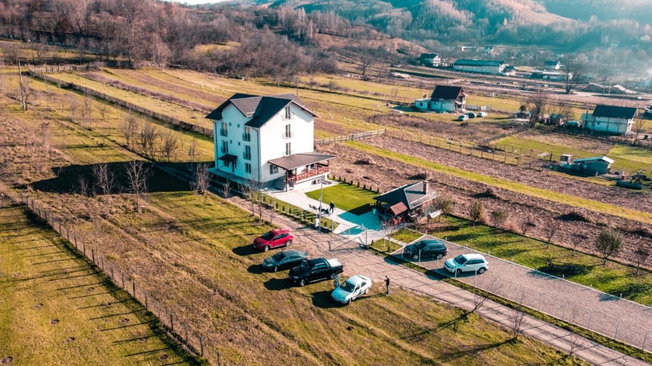 Hotel Casa Dumitru Ceraşul Zewnętrze zdjęcie
